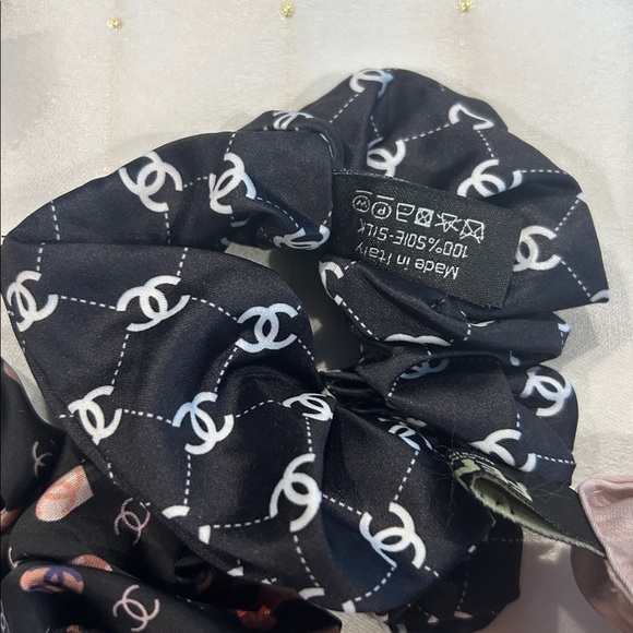 Set 5 - Picture 3 of 6